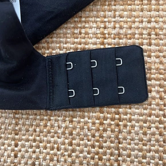 aerie Real Sunnie Demi Bra Size 40B NWT - Picture 5 of 10